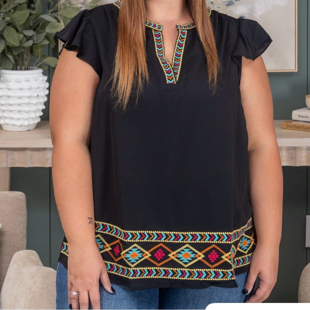 ANDREE BY UNIT Black and Red Ruffled Flutter Sleeve Blouse